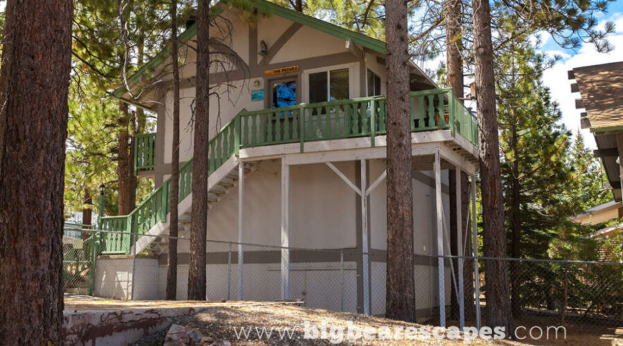 Lake view Getaway